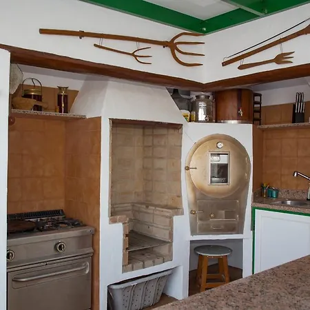 בית נופש Casa Tinasoria La Asomada (Lanzarote)