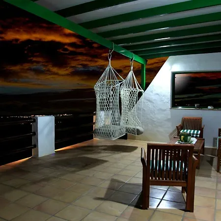 Casa Tinasoria Holiday home *