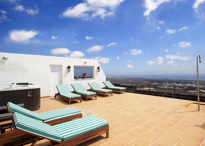 Semesterbostad Casa Tinasoria