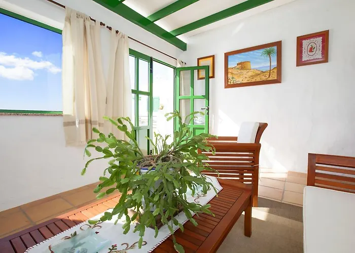 Semesterbostad Casa Tinasoria