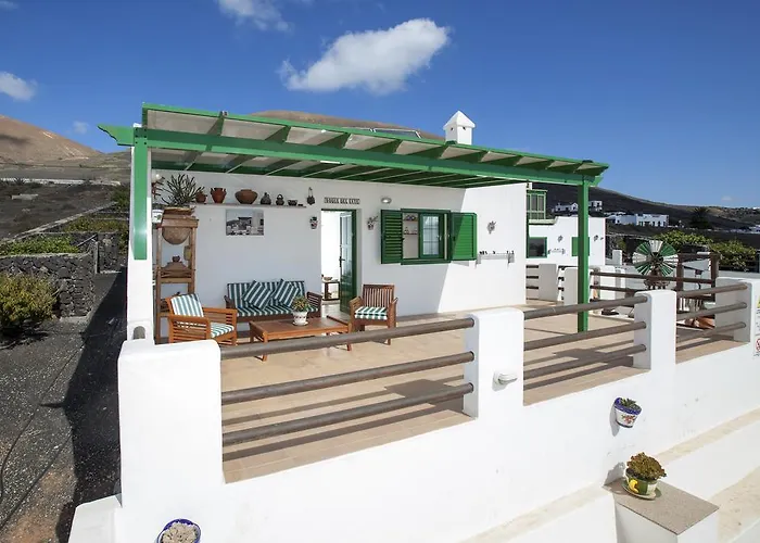 Semesterbostad Casa Tinasoria *