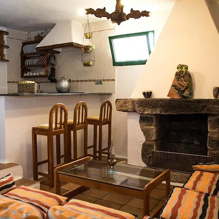 Casa Tinasoria Holiday home *